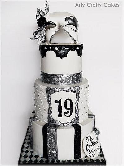 Masquerade 19th cake - Cake by Maria