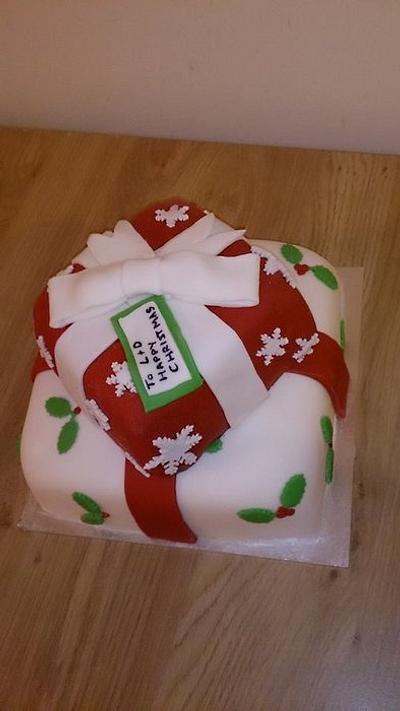Christmas present cake - Cake by Iced Gem's and Rolo's