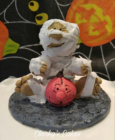 🎃MY LITTLE HALLOWEEN MUMMY🎃 - Cake by June ("Clarky's Cakes")