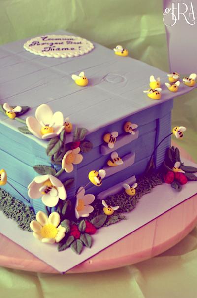  The Beehive ;) - Cake by Gera