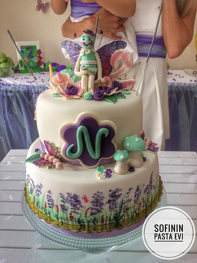 butterfly cake - Cake by  Sofi's Cake House