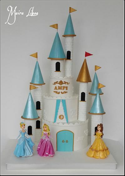 Castle - Cake by Maira Liboa