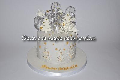 White Christmas cake - Cake by Daria Albanese