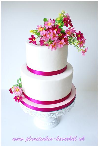 "Delicate Love" Wedding Cake - Cake by Planet Cakes