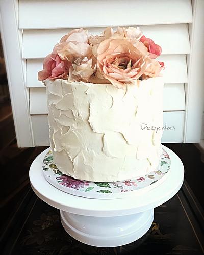 Wafer Paper Garden Cake - Cake by Dozycakes