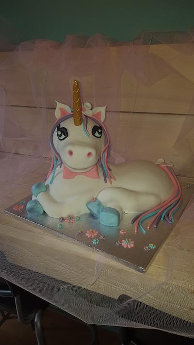 3D Unicorn - Cake by Gaabykuh