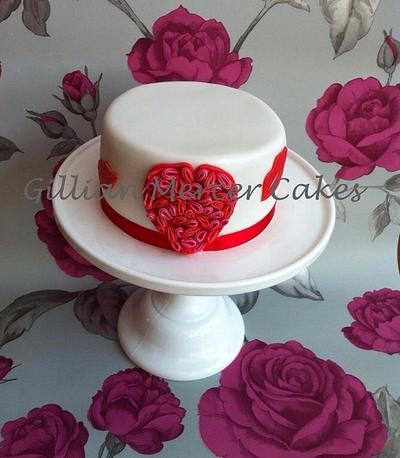 Be my valentine - Cake by Gillian mercer cakes 