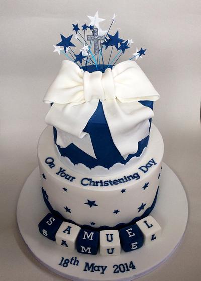Blue christening cake - Cake by Gaynor's Cake Creations