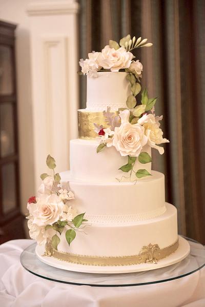 Wedding Cake - Cake by Tammy Iacomella