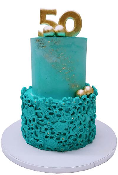 Two tier turquoise cake - Cake by DortikarnaLucie