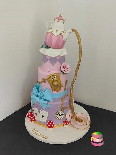 Alice in wonderland wedding cake - Cake by Ruth - Gatoandcake