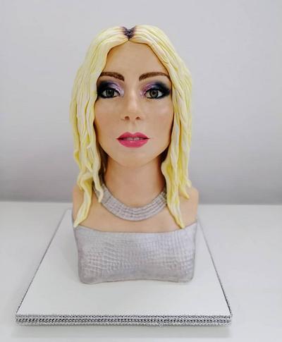 Chocolate bust "Lady Gaga"  - Cake by Pame 