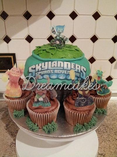 skylanders giant cupcake - Cake by Tracey