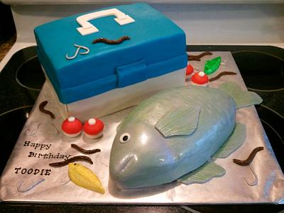 Fish cake and Tackle box - Cake by Cakes_by_Nai