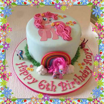 My Little Pony - Cake by Dinkyscakes