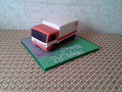 Truck cake - Cake by Magda's Cakes (Magda Pietkiewicz)