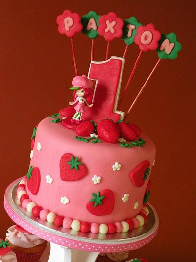 "strawberry shortcake" cake & cupcakes - Cake by Dani Johnson