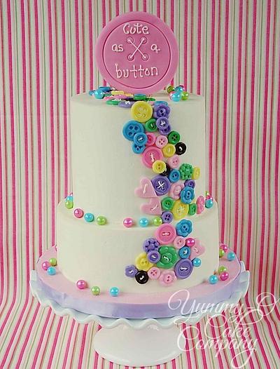 Cute as a Button! - Cake by Donna (YUMMY-O Cake Company)