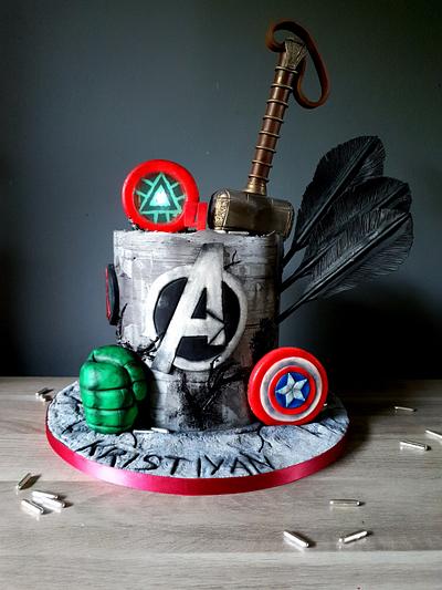 Avengers - Cake by Radoslava Kirilova (Radiki's Cakes)
