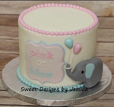 Kristen's reveal - Cake by SweetdesignsbyJesica