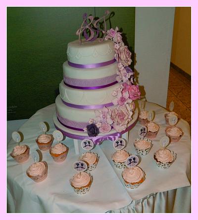First wedding cake - Cake by Anne