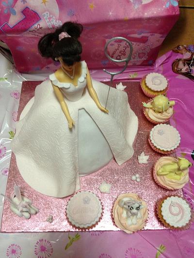 Barbie Princess and Cupcake friends.... - Cake by Amanda