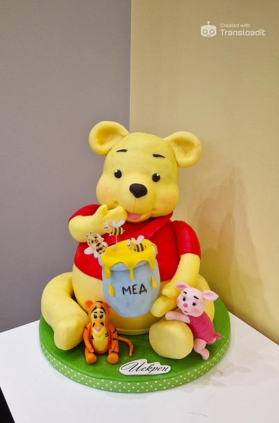 Winnie the Pooh - Cake by Nora Yoncheva