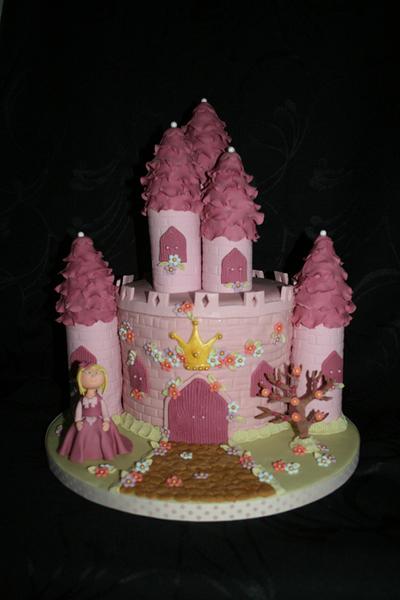 Princess Jessica - Cake by Judy
