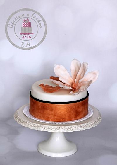 Bronze magnolia - Cake by Tynka