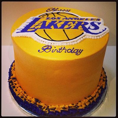 Lakers Cake...because I had to - Cake by Petit cali