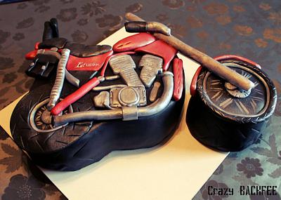 Motorcycle Cake - Cake by Crazy BackNoé