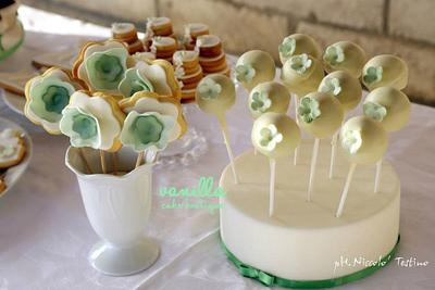 cake pop cookies pop - Cake by Vanilla cake boutique