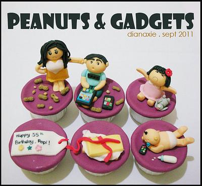 Peanuts and Gadgets - Cake by Diana