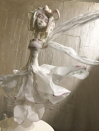 Angel, waferpaper  - Cake by Lucia Simeone
