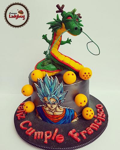 Goku & Shenlong cake fondant - Cake by Creaciones Ladybug