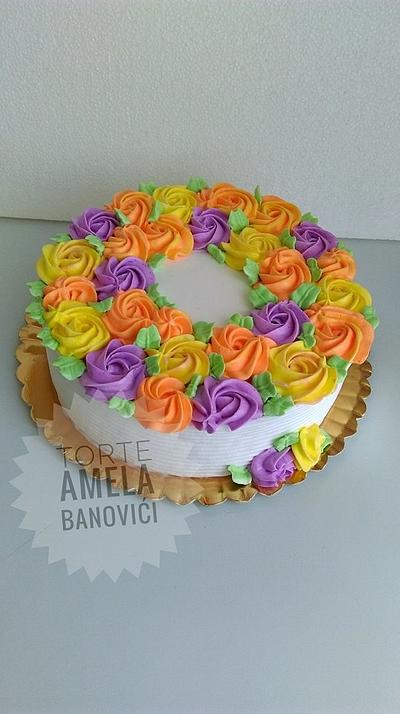 whipped cream roses cake - Cake by Torte Amela