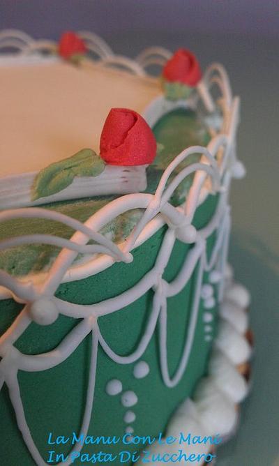 Roses and royal icing - Cake by ManuelaOrsanigo