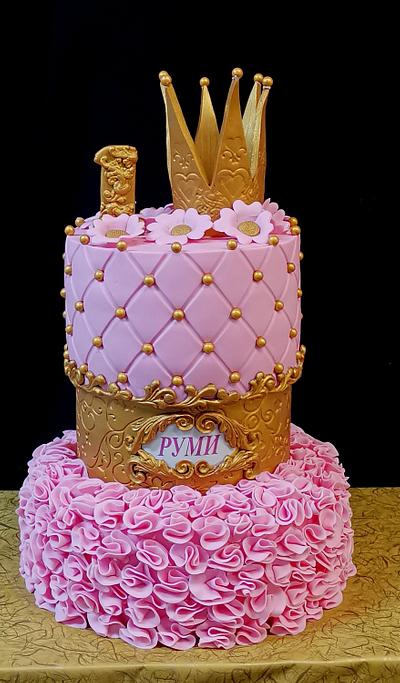 Princess cake with crown  - Cake by Sunny Dream