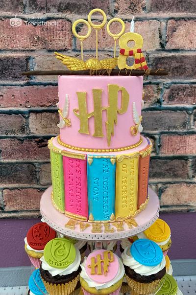 Harry Potter Cake - Cake by Toni (White Crafty Cakes)