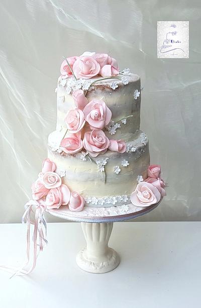 Semi naked sweet weddingcake - Cake by Judith-JEtaarten