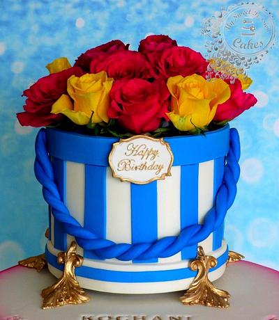 Box of Roses  - Cake by Beata Khoo