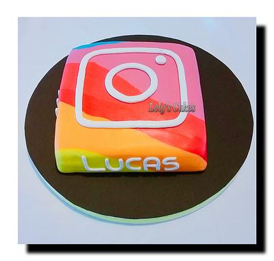 Instagram Cake!   - Cake by lelyscakes