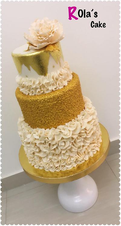 Engagement cake 💕 - Cake by Rola sarhan