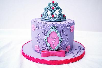 Tiara Princess - Cake by Danielle Lainton