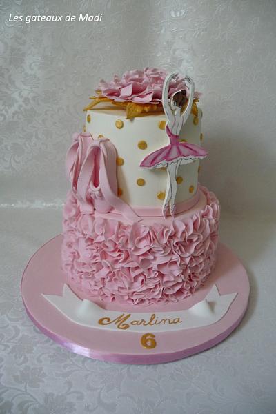 Ballet - Cake by ginaraicu