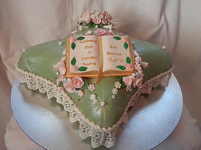 Retiring Teacher - Cake by Audra