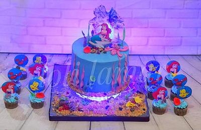 Mermeid cake with light - Cake by LOLILAMAR123