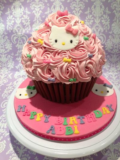 Hello Kitty Giant Cupcake - Cake by Sajocakes