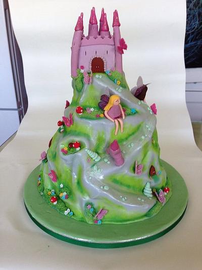 Butterfly fairy castle - Cake by Emma Harrison