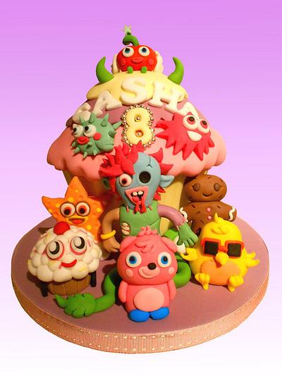 Moshi Monsters - Cake by Bezmerelda